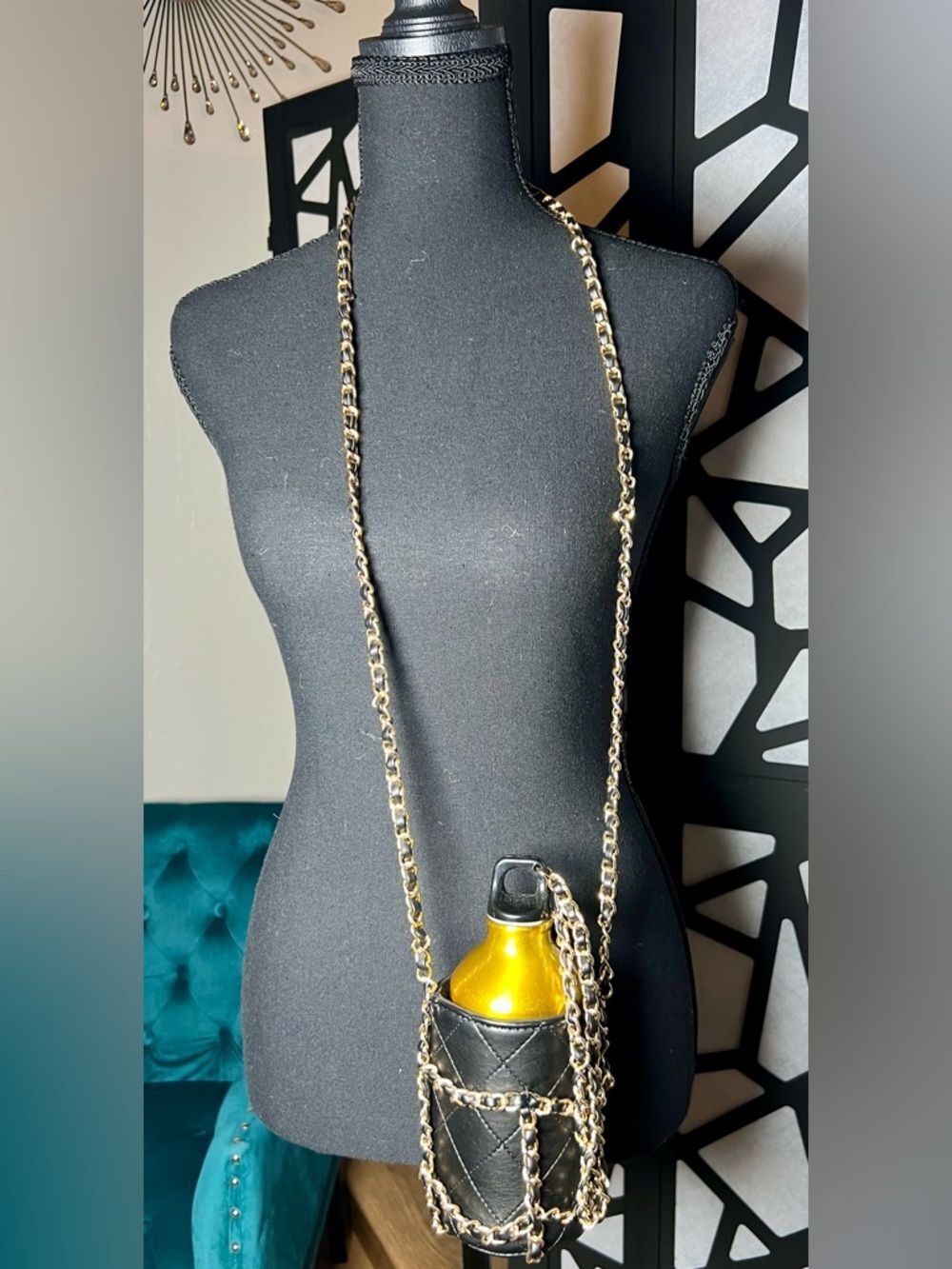 Woven Chain Crossbody Bottle Holder - with Aluminum Bottle Gold/Black NWOT